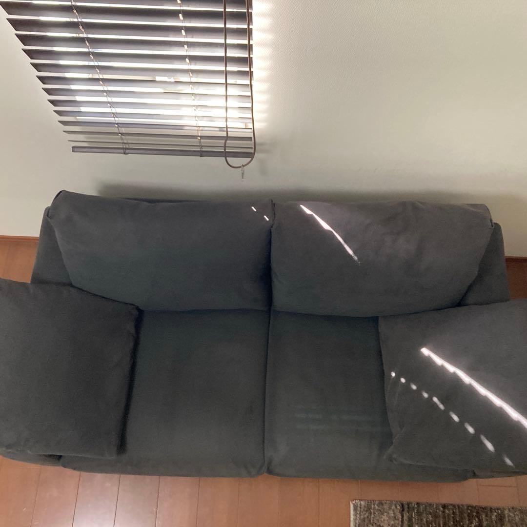 送料込　ソファ　2人掛　NOYES スウェード調ファブリック　チャコールグレー