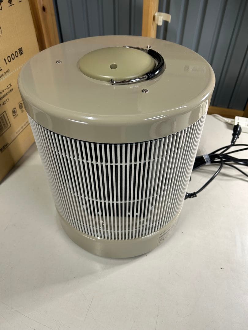 赤外線パネル、ヒーター　暖和室　1000型 ベージュ　美品