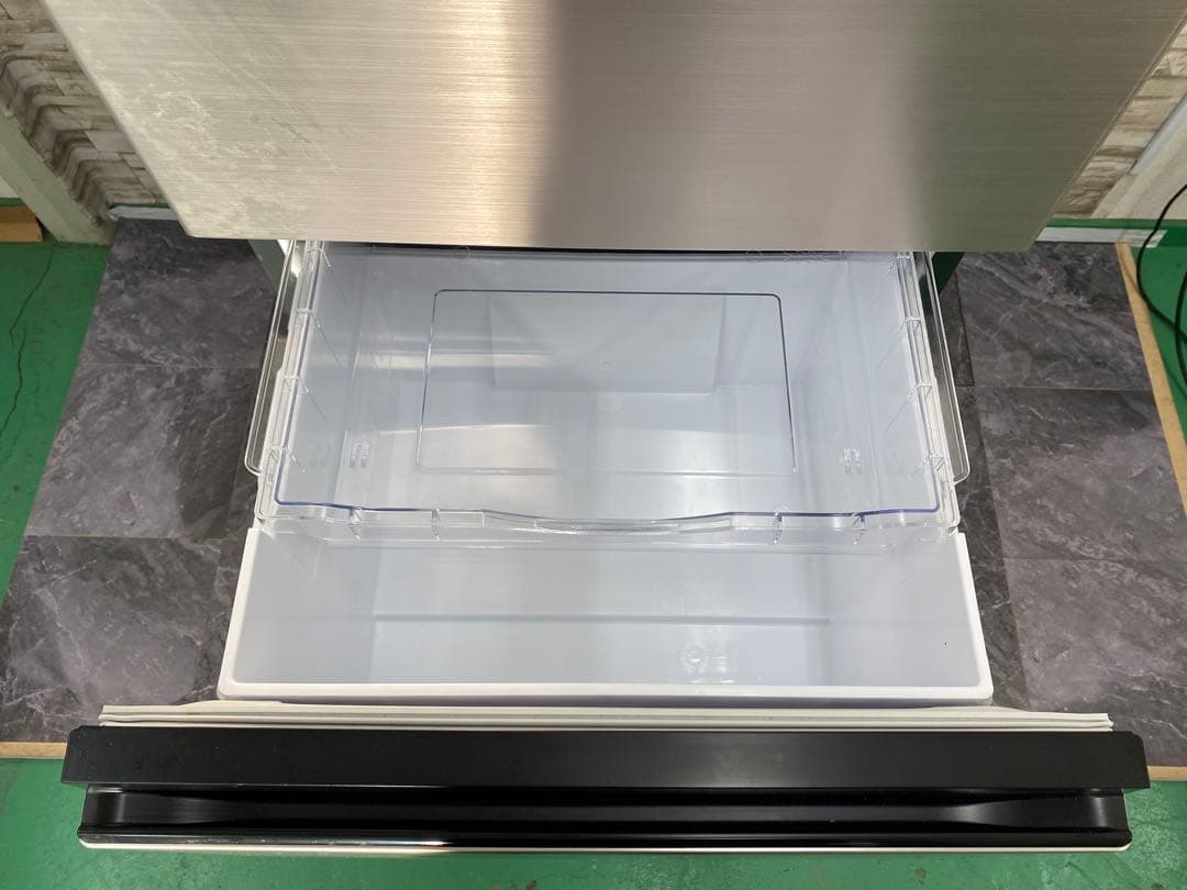 HITACHI ヒタチ 315L 冷蔵庫 3ドア　24年製