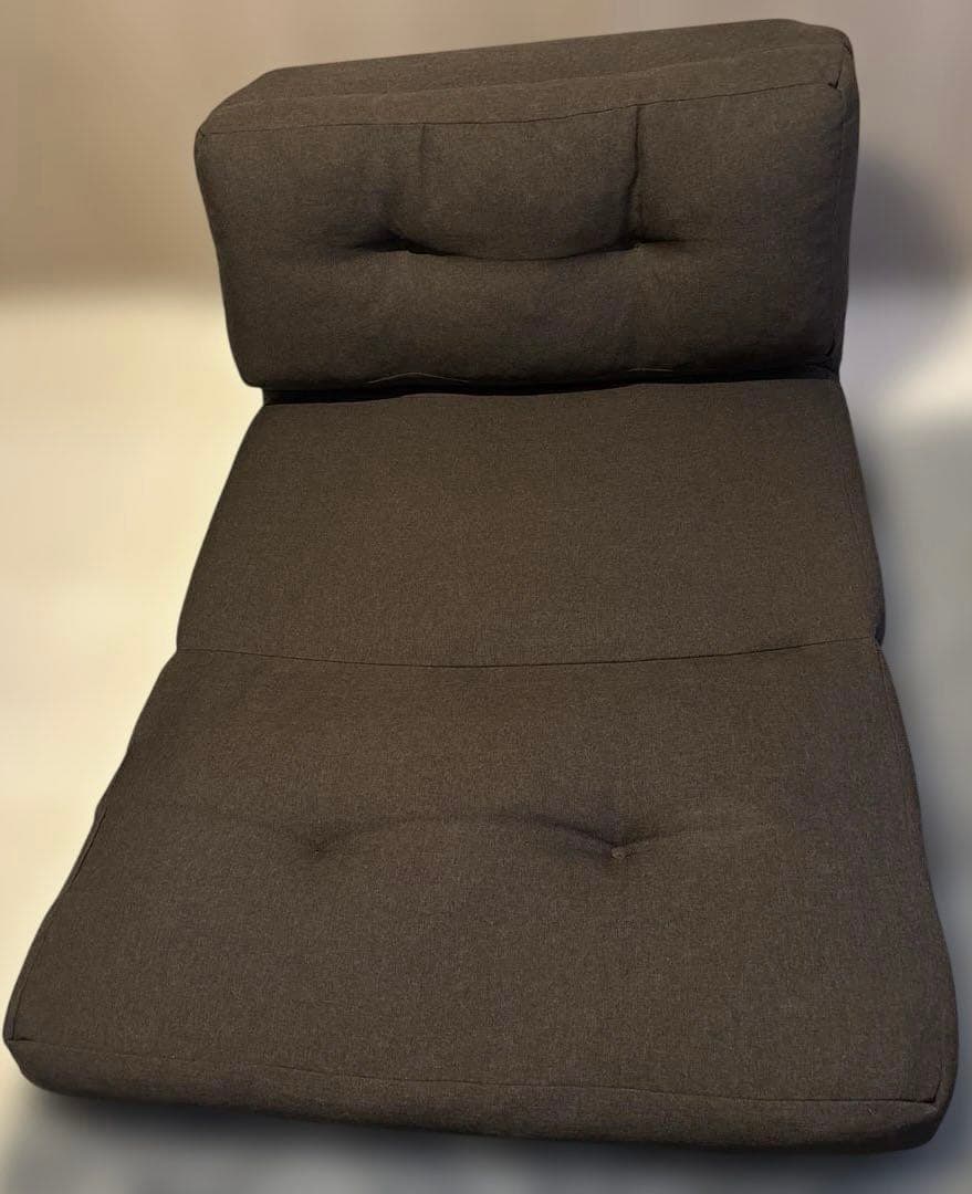 ダークグレー クッション付きリクライニングソファ