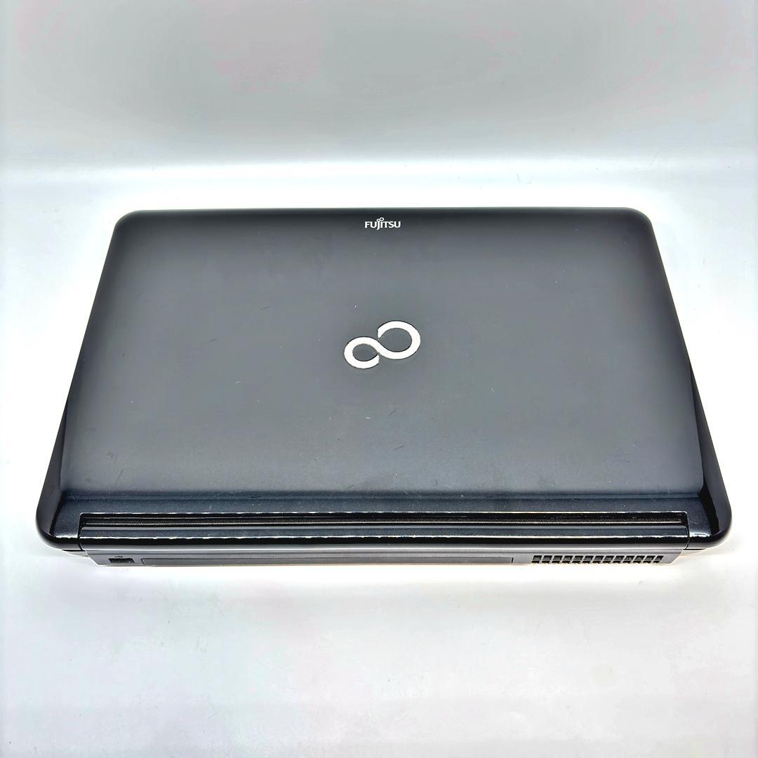 富士通 ノートパソコン Corei7 SSD オフィス付き Win11 A29