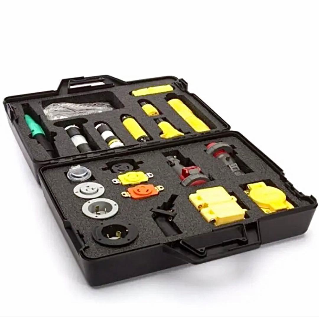 プラスチック製　収納ケース　3個セット② カナダ製 アタッシュケース　80年代