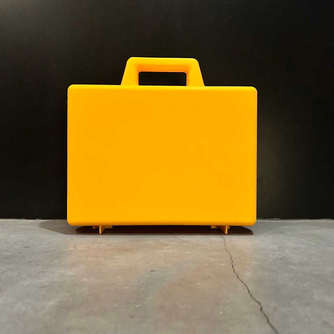 プラスチック製　収納ケース　3個セット② カナダ製 アタッシュケース　80年代