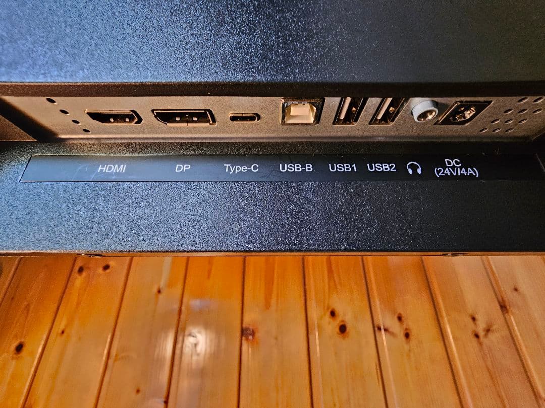 【美品】JAPANNEXT 31.5インチ 4Kモニター 4K【日本製】