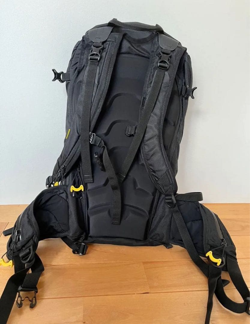 AK457 バックパック ブラック　32ℓ