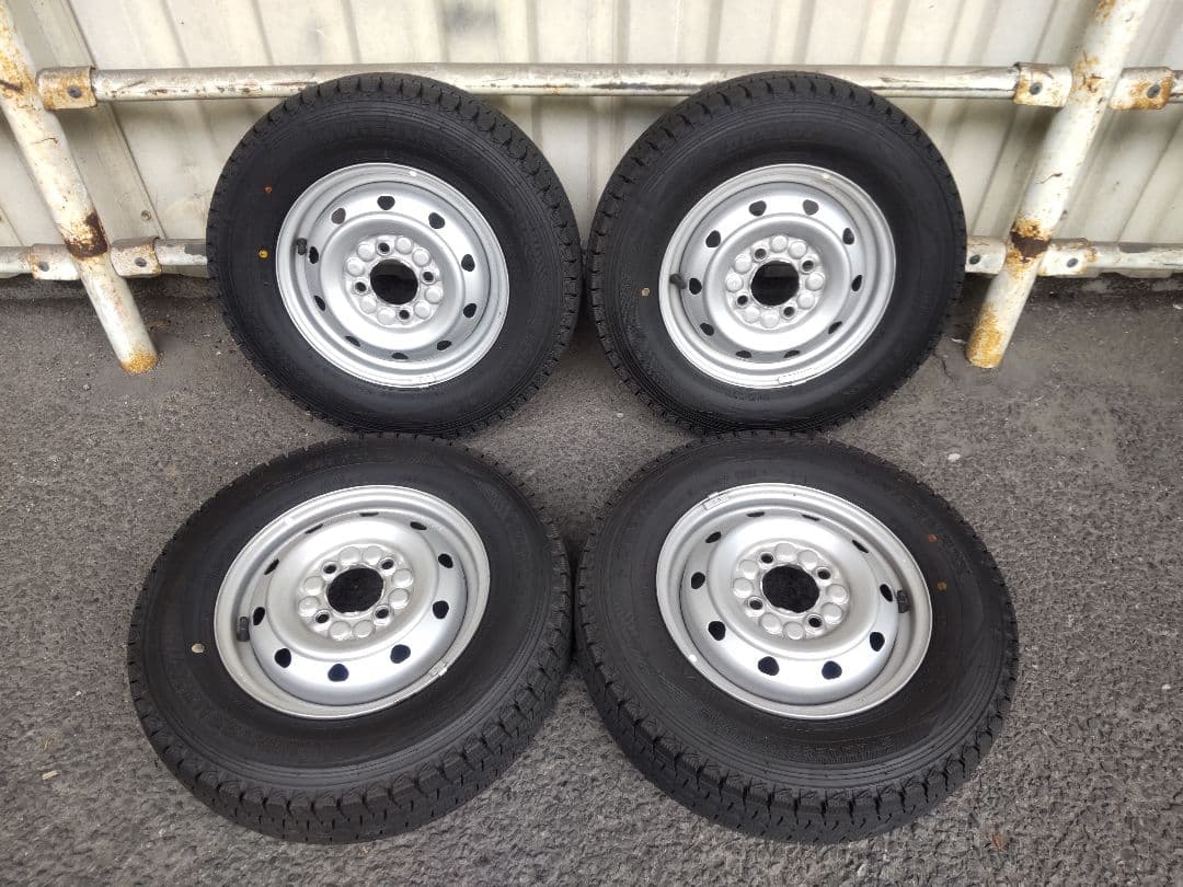 【溝あり】145/80R12スタッドレス・ホイール4本セット クリッパーキャリイ