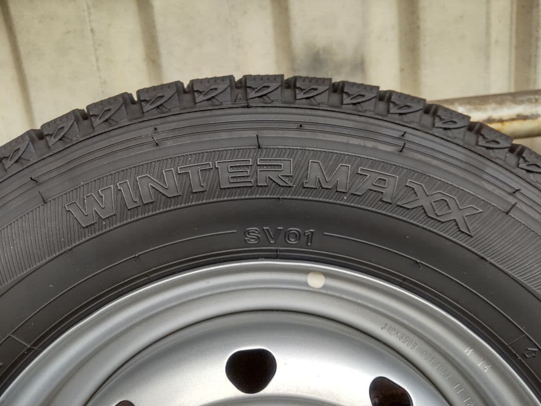 【溝あり】145/80R12スタッドレス・ホイール4本セット クリッパーキャリイ
