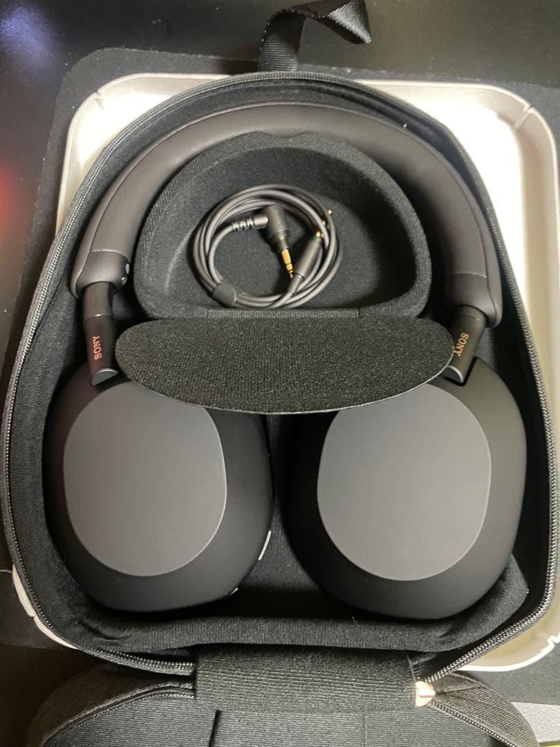 SONY WH1000XM5 ソニー ノイズキャンセリングワイヤレスヘッドホン