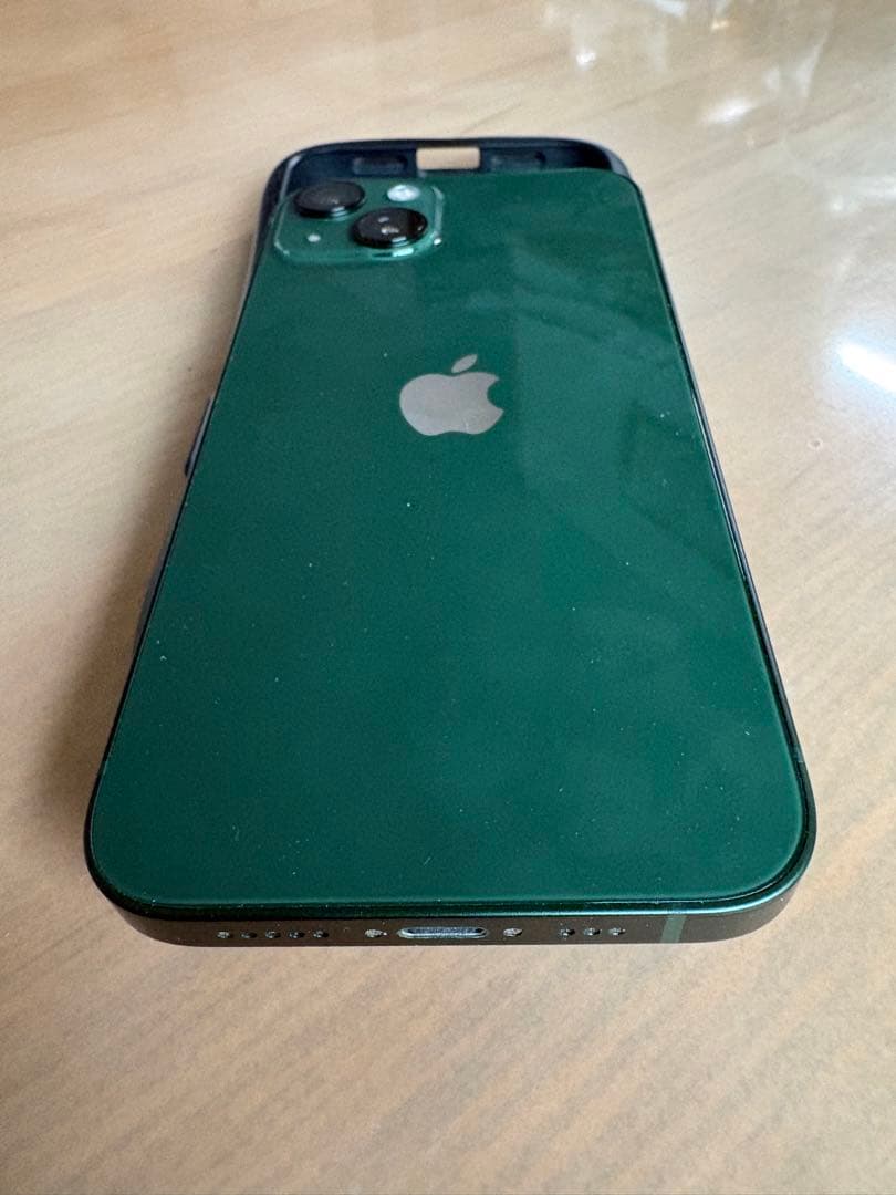 スマホ　iPhone 13 本体　128GB