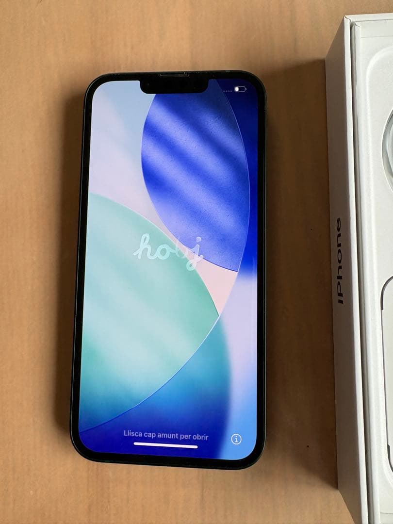 スマホ　iPhone 13 本体　128GB