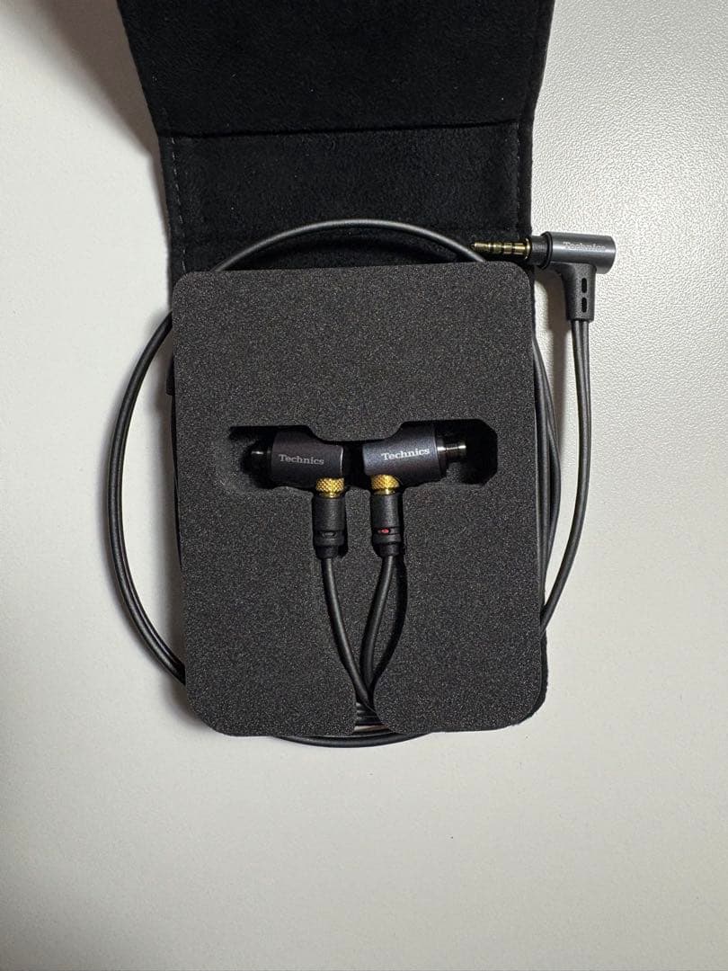イヤホン Technics EAH-TZ700