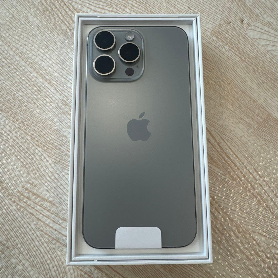 携帯電話本体 iPhone 15 pro max 1TB