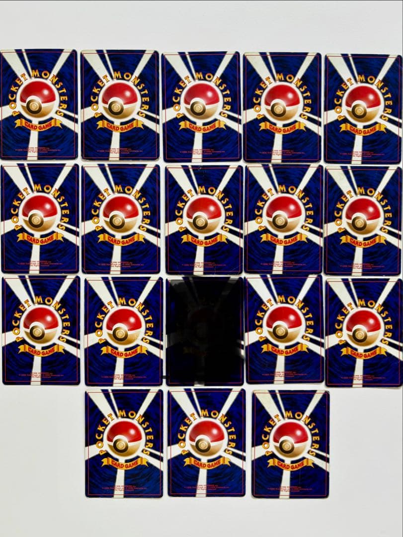 ポケモンカードゲーム 旧裏　キラ17枚セット　渦巻きホロ多数あり