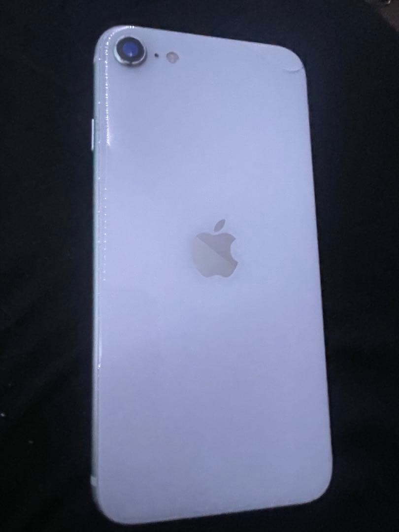 Apple iPhone SE 第2世代 ホワイト 本体