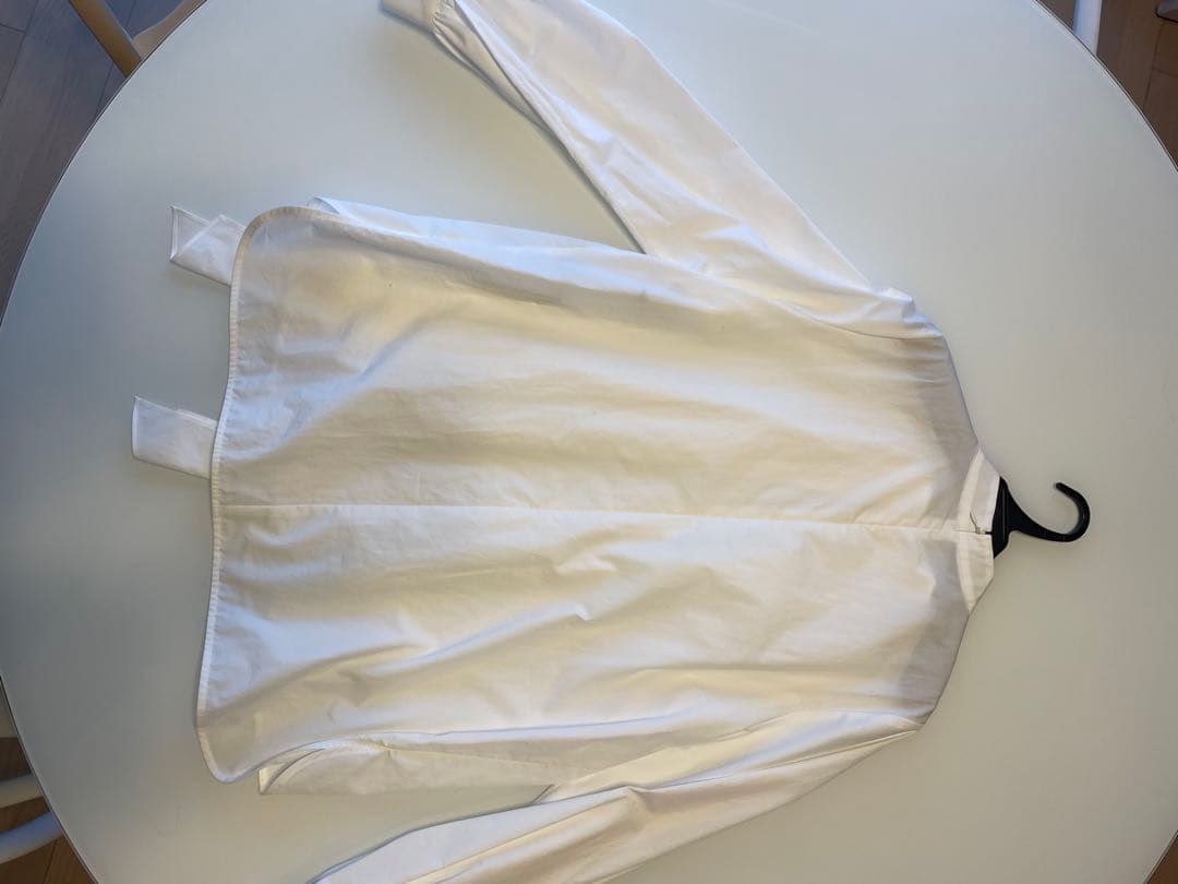 ANAYI ホワイトプリーツシャツ 長袖