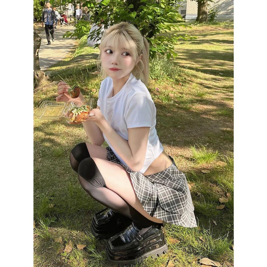 新品タグ付き ダーリッチ チェックスカートライクショートパンツ S ブラウン