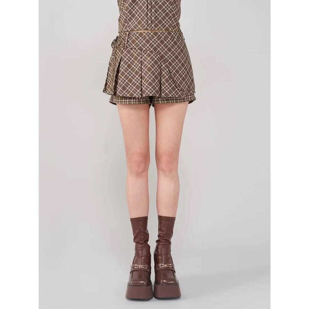 新品タグ付き ダーリッチ チェックスカートライクショートパンツ S ブラウン