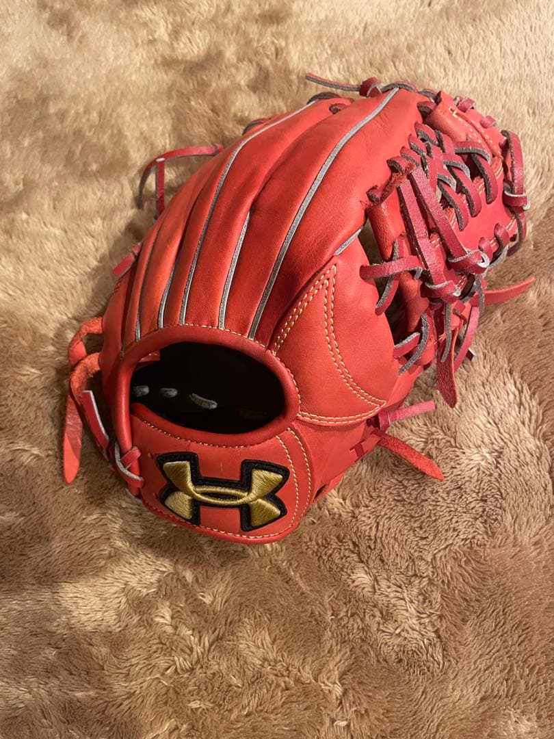 Under Armour IW 軟式グローブ レッドオレンジ