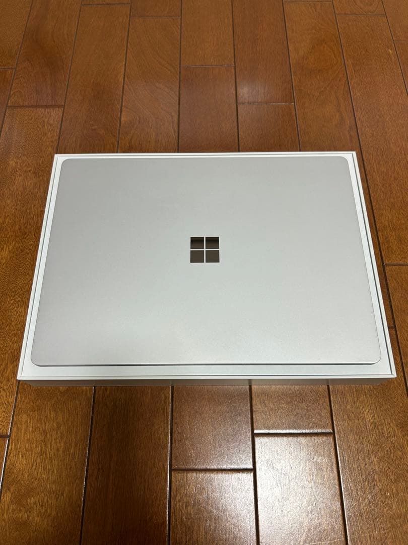 Microsoft Surface Laptop 13.5インチ シルバー