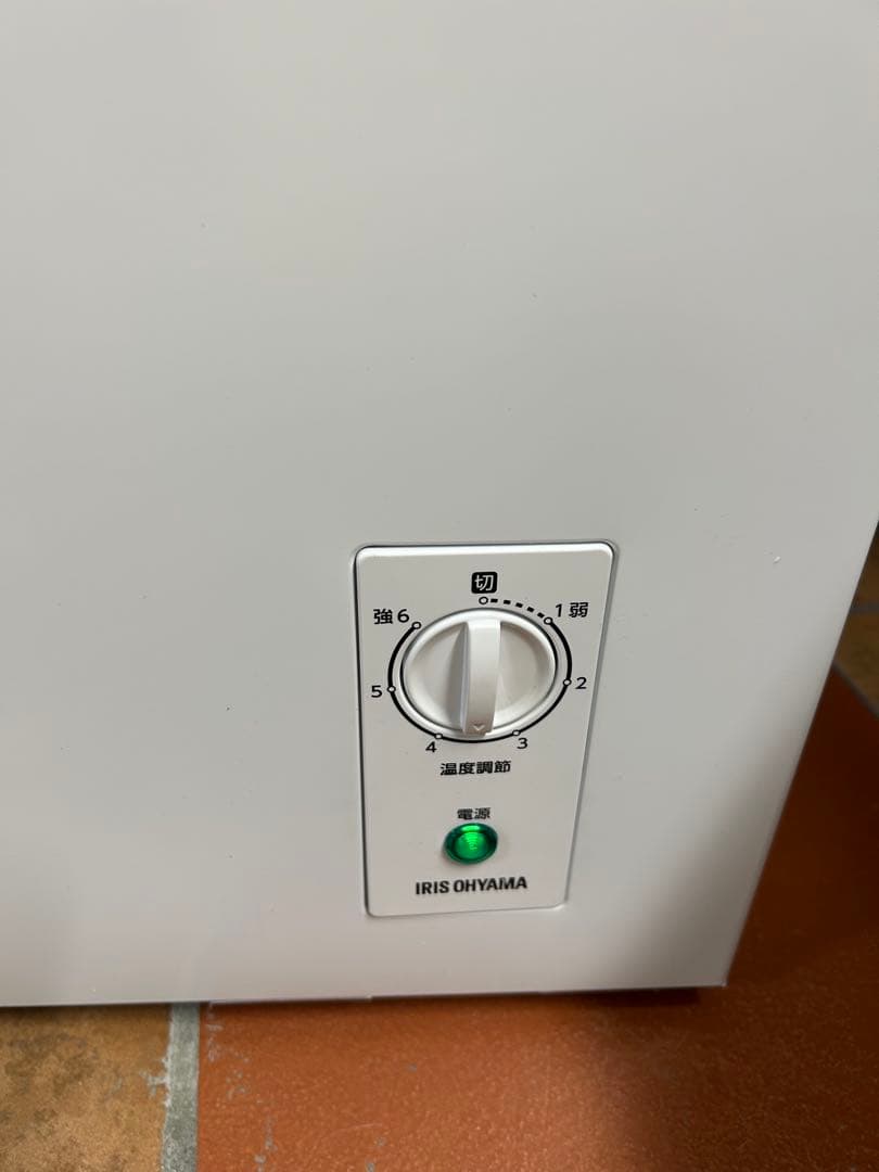 アイリスオーヤマ　冷凍庫　上開き　100L