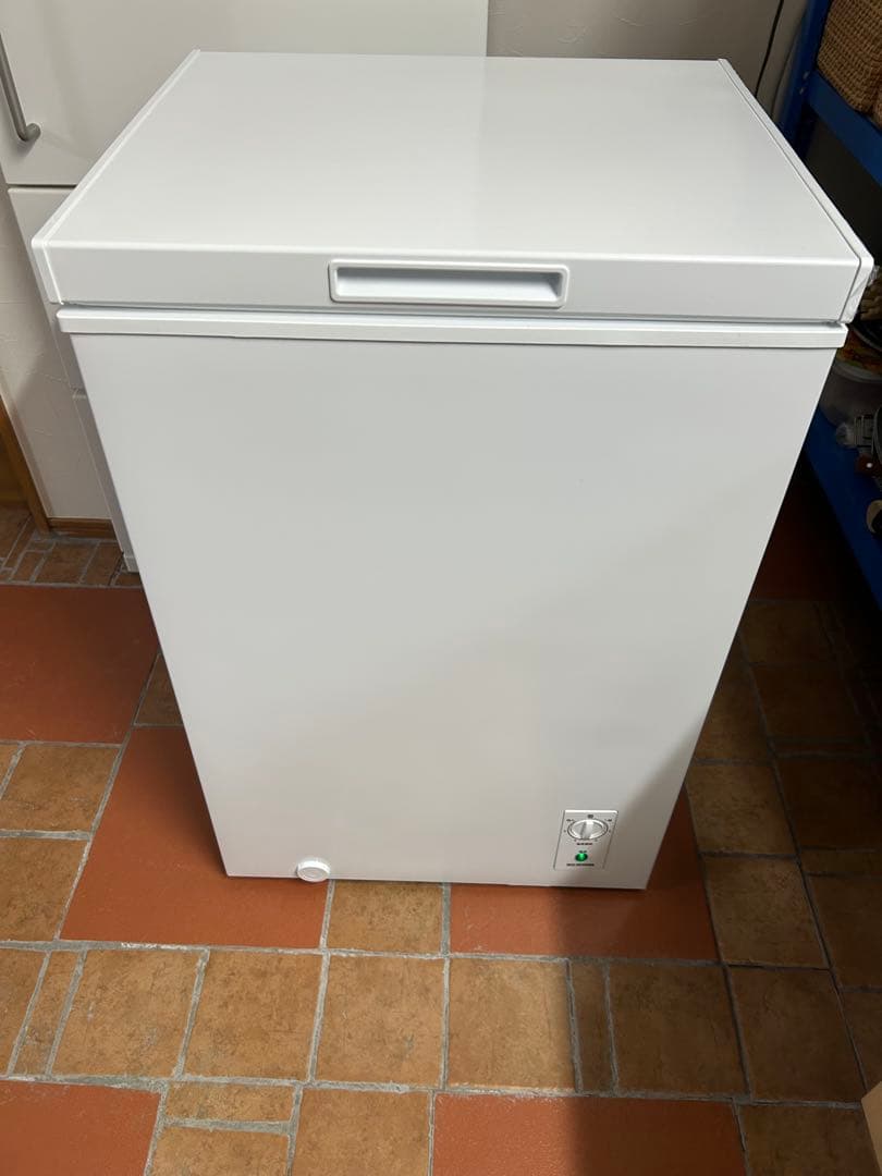 アイリスオーヤマ　冷凍庫　上開き　100L