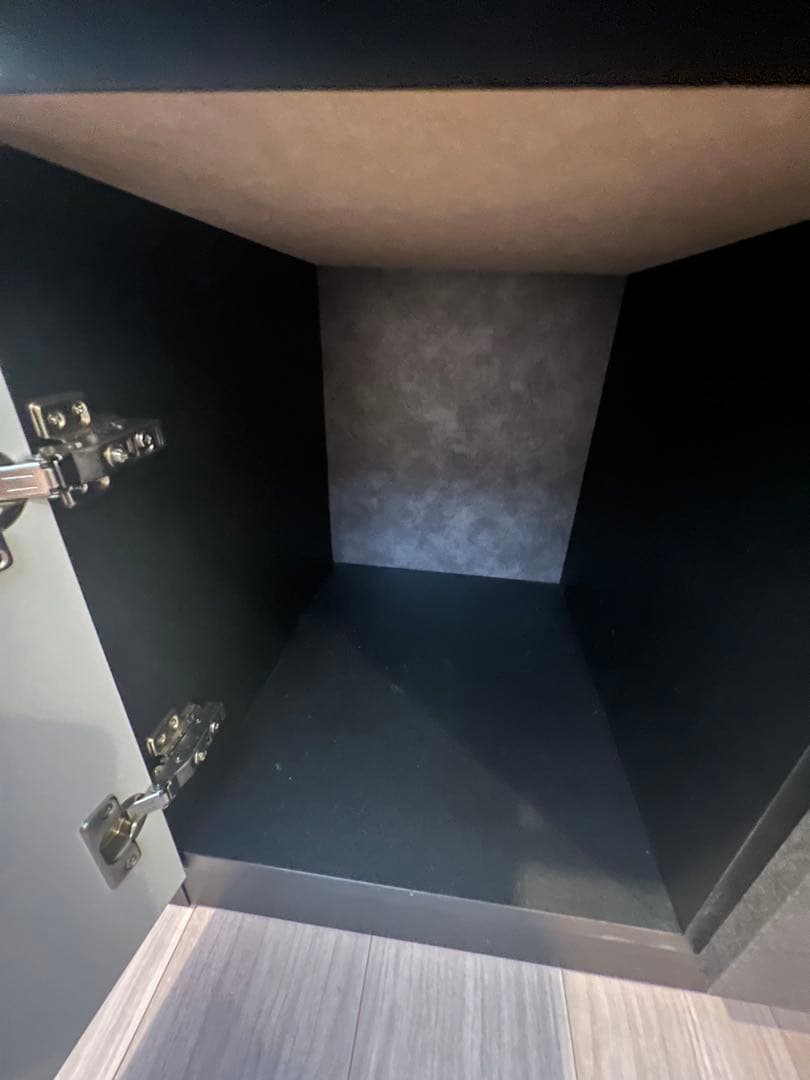 ニトリ　食器棚　ブラック