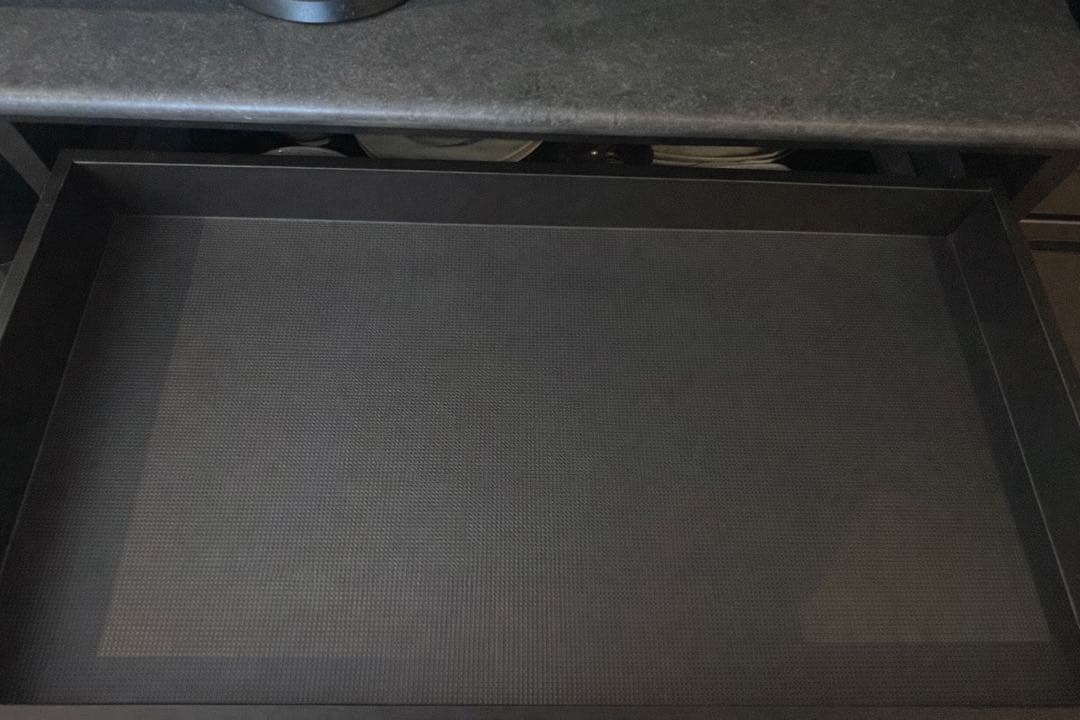 ニトリ　食器棚　ブラック