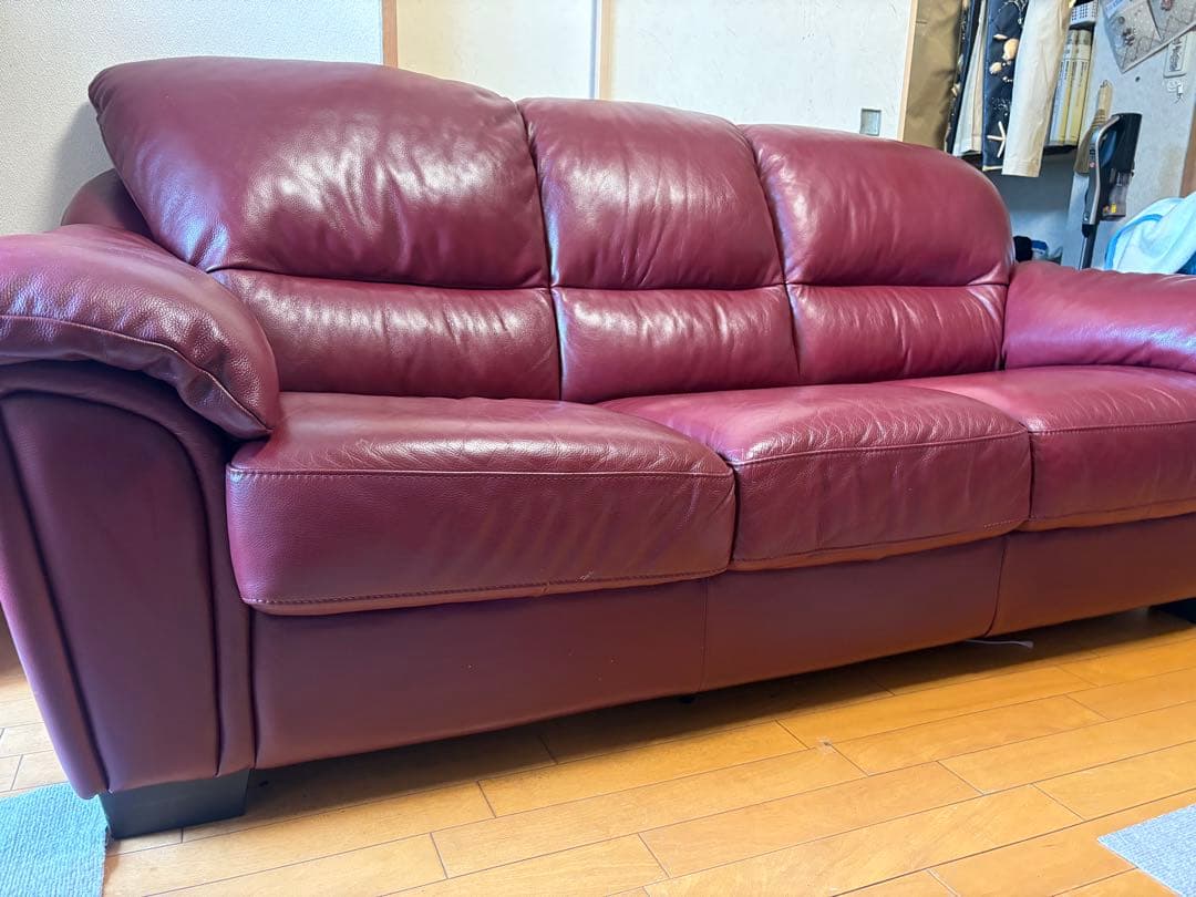本皮ソファ　大塚家具　ディープレッド