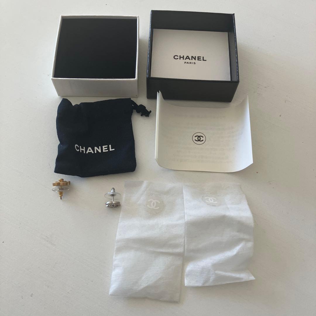 CHANEL ロゴピアス シルバー ゴールド 箱付き