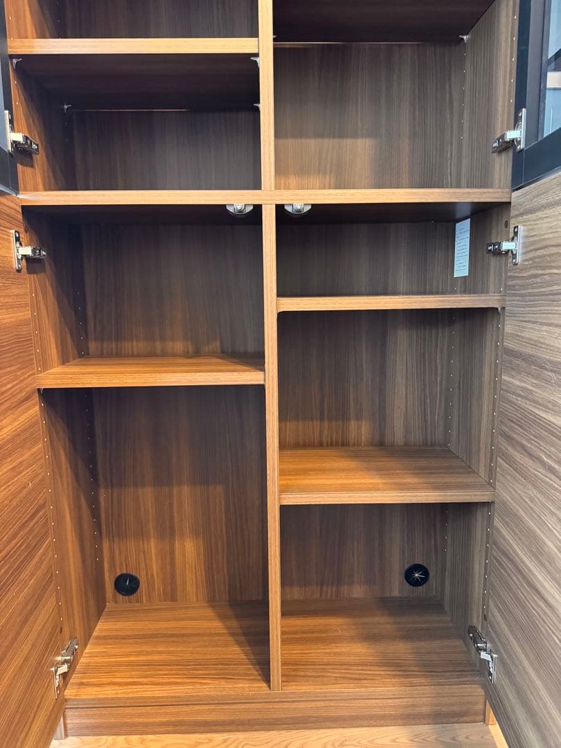 ディノス　本棚　幅80cm奥行32cm高さ180cm