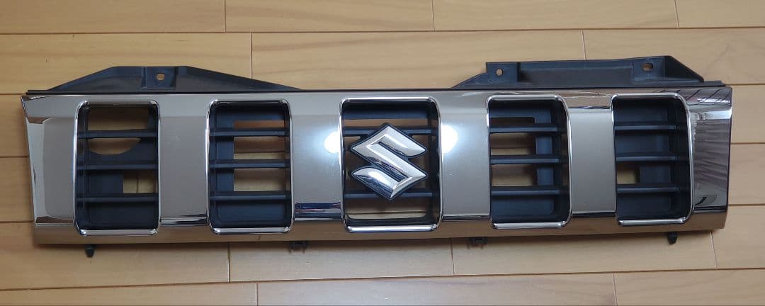 ジムニー　JB23 10型　ランドベンチャー　純正グリル