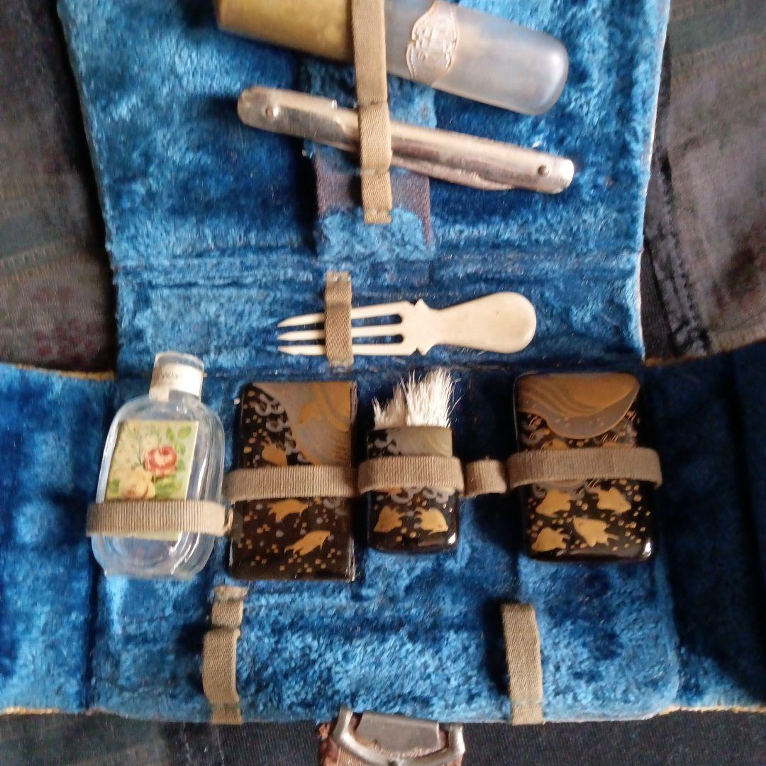 昔の女性の化粧セット日本製骨董品