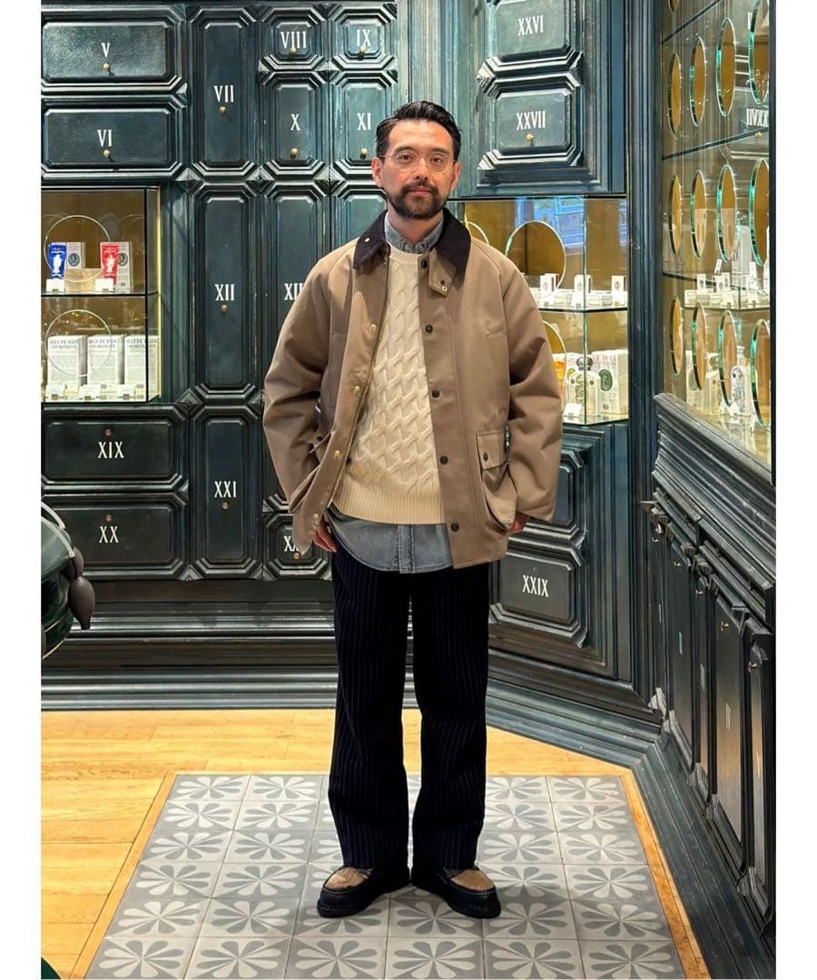 【新品タグ付】 ウール ケーブル ニット ホワイト L TOMORROWLAND