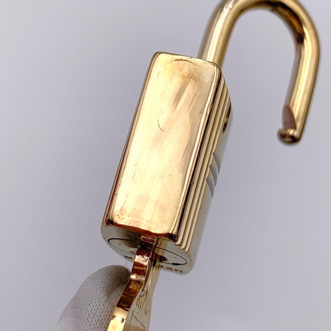 HERMES エルメス カデナ 59番 ゴールド 24Kメッキ 鍵付き 南京錠