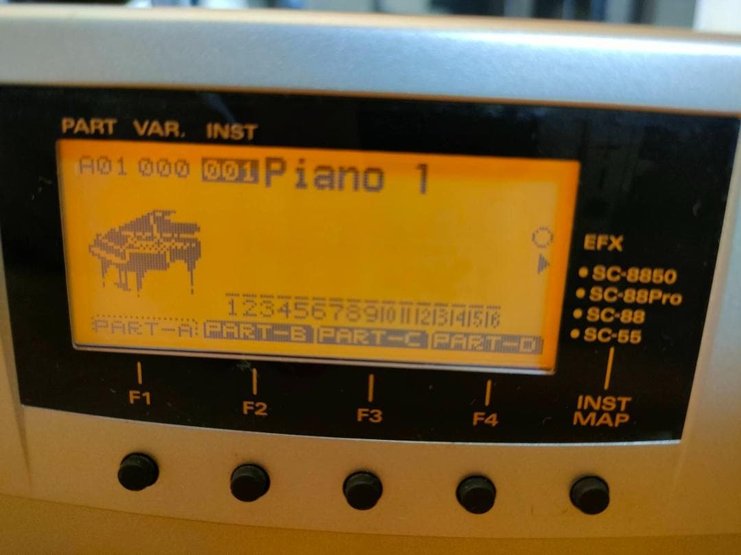 Roland SOUND Canvas SC-8850　動作OK・状態良好