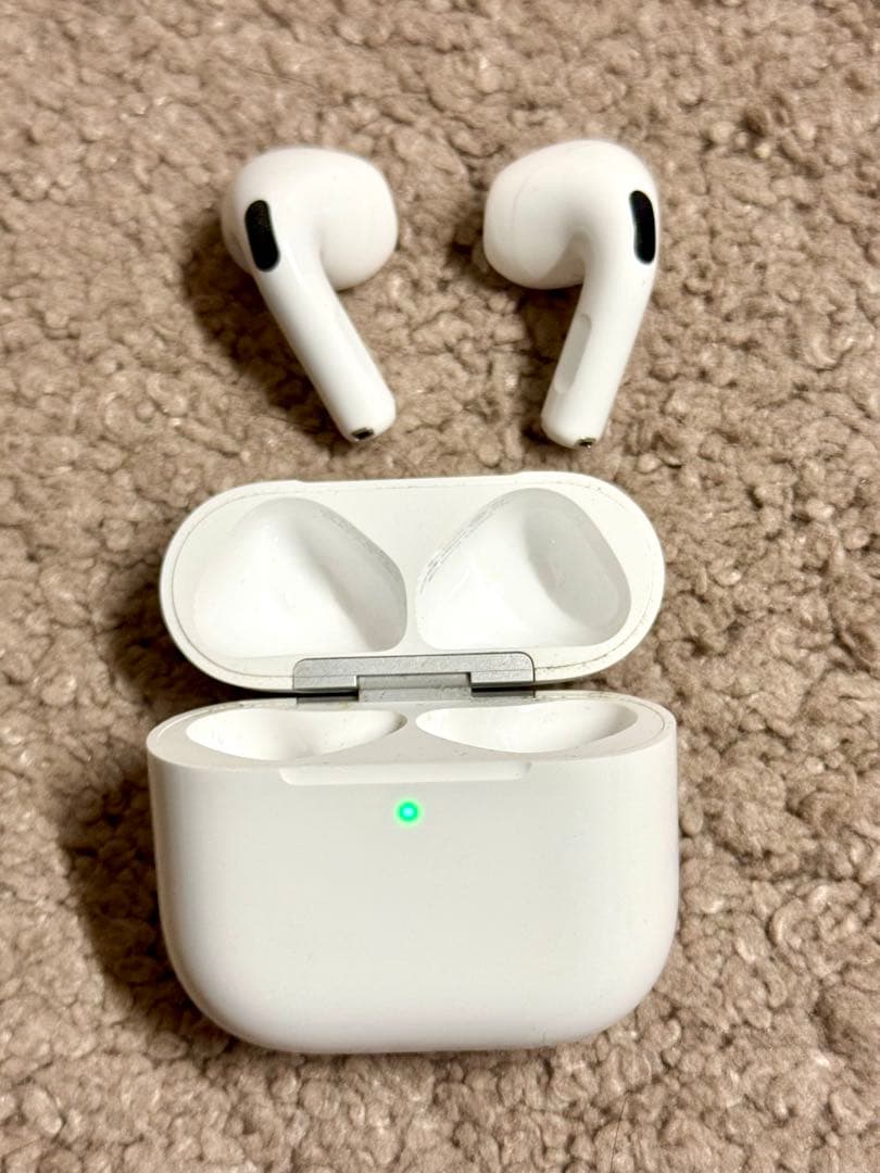 Apple AirPods 第4世代ノイズキャンセリング付きなし 送料込み 本体