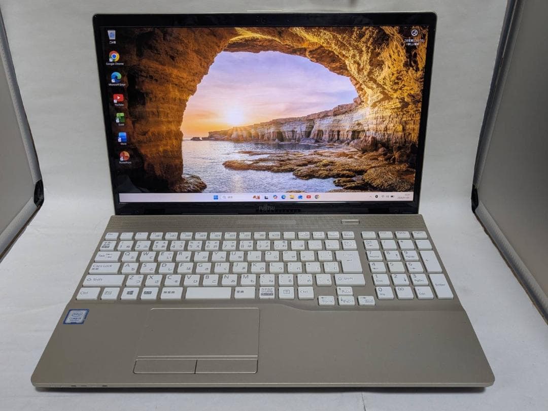 富士通　LifeBook　AH45D1　美品金　SSD　WIN11 Office