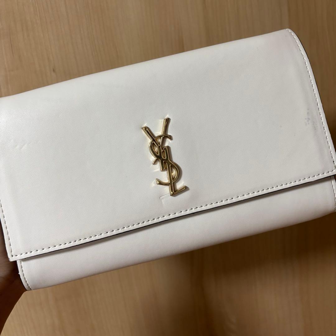 ホワイトYSLショルダーバッグ