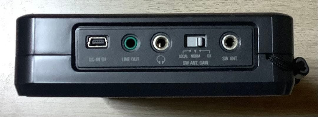 TECSUN PL-880 ワールドバンド受信機