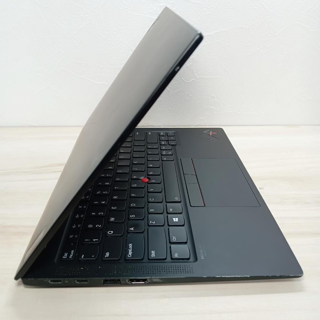 【ハイスペックPC】ThinkPad X1 Carbon Gen9
