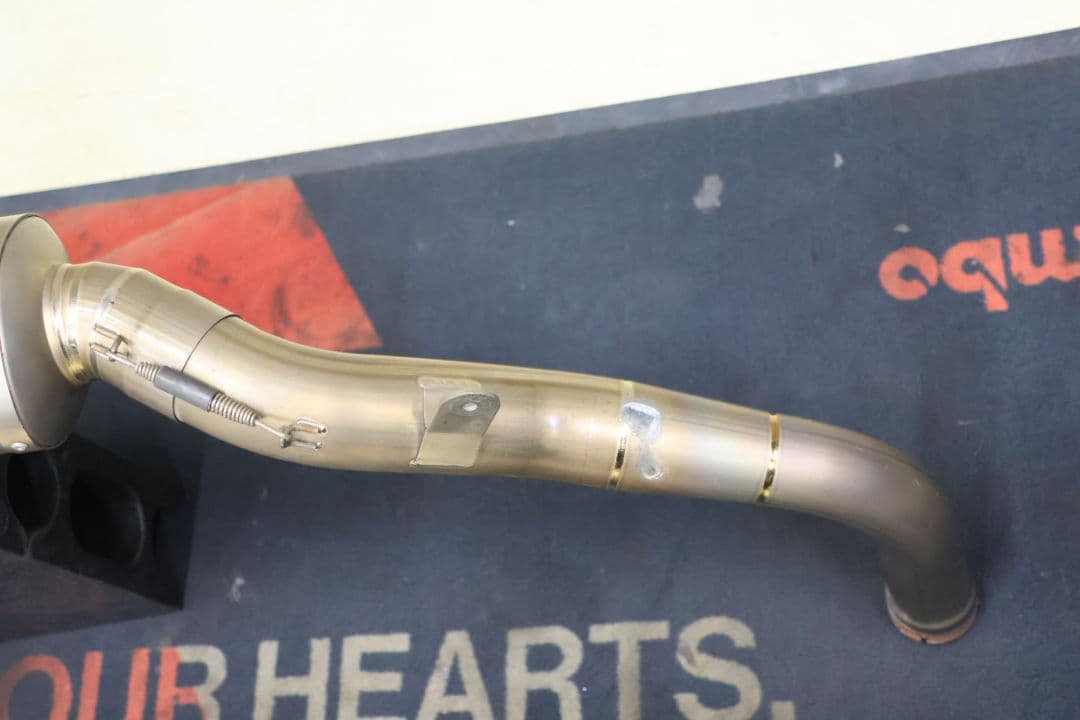 CBR600RR 05-06 PC37　後期　ストライカースリップオンマフラー