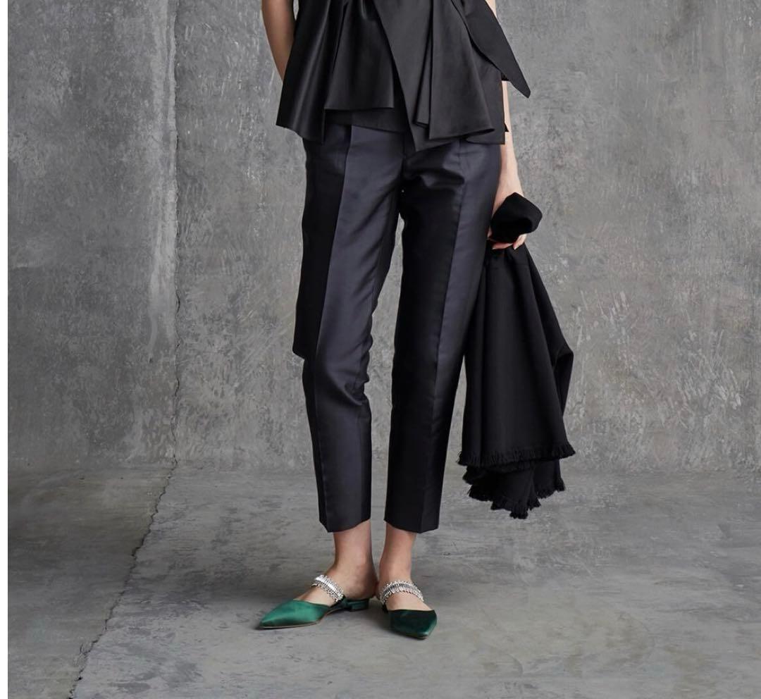 専用！お値下げ！マノロブラニク　36