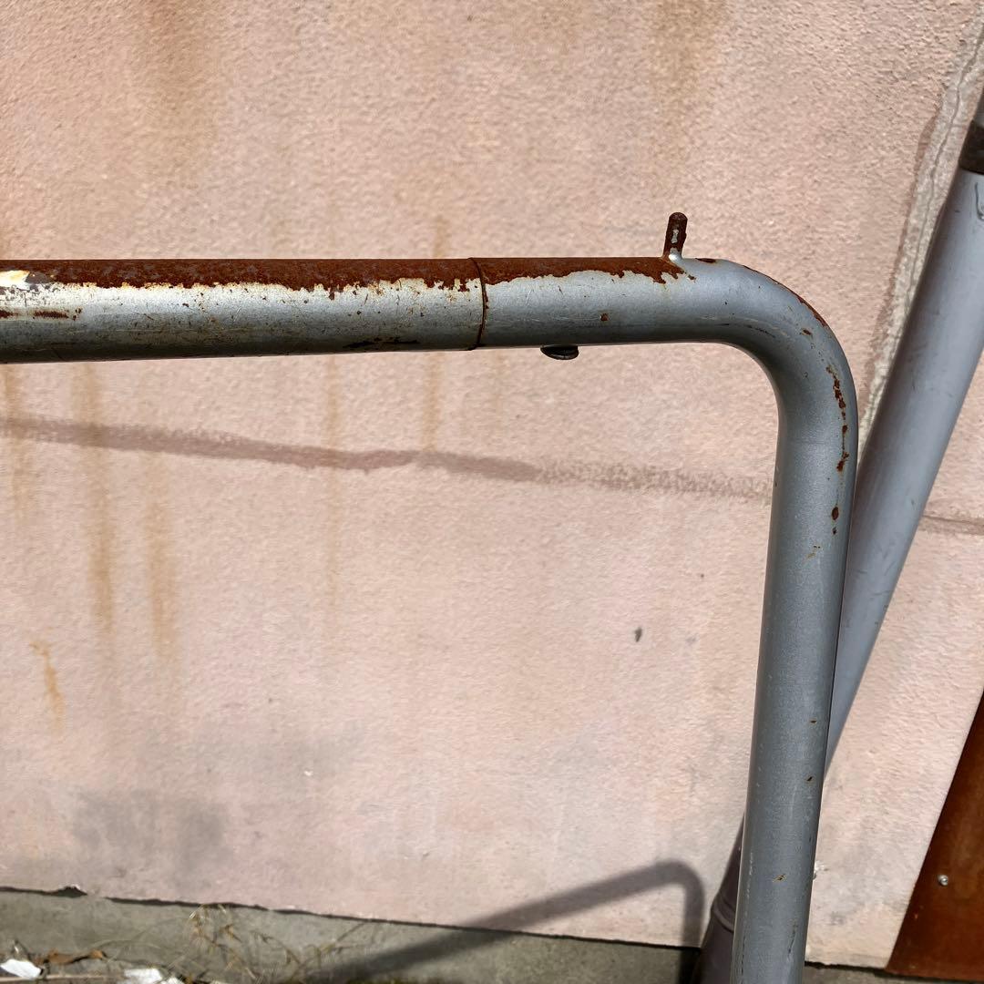 インダストリアル アイアン 鉄製 キャスター付き ハンガーラック 衣類掛け