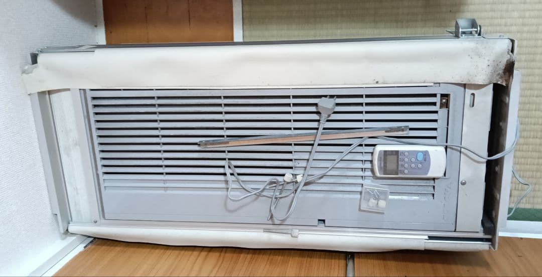 【CORONA】窓用エアコン ホワイト リモコン付き