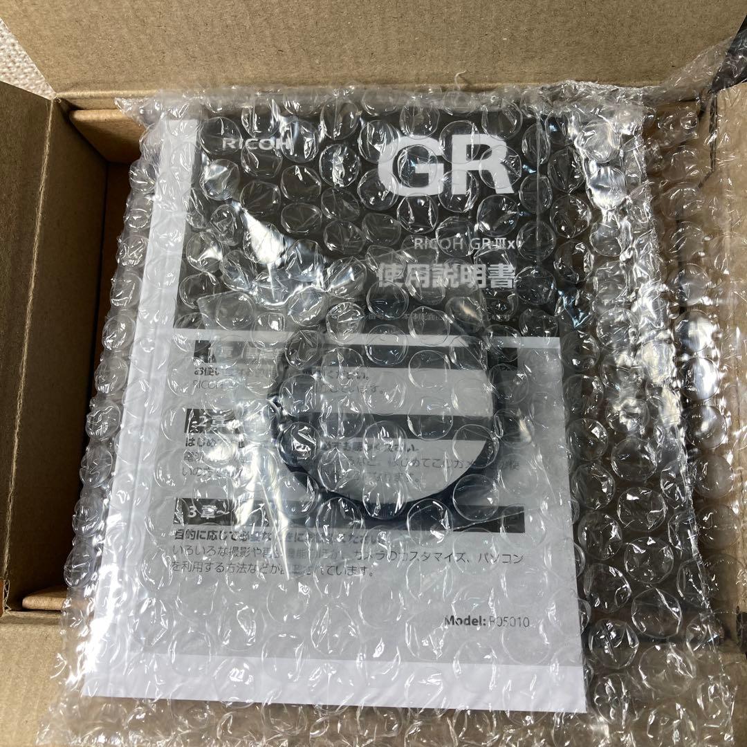 sun　新品・未使用RICOH GR IIIx Urban Edition