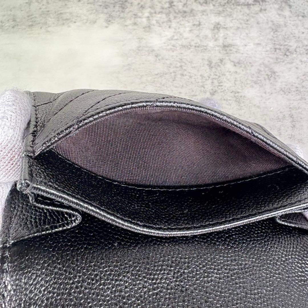 CHANEL Vステッチ　キャビアスキン　ケース　カードケース　財布