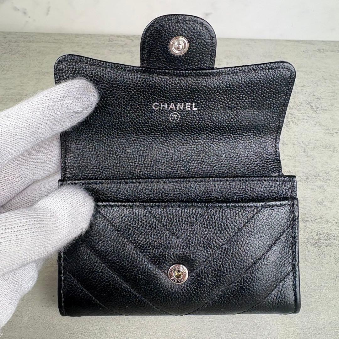 CHANEL Vステッチ　キャビアスキン　ケース　カードケース　財布