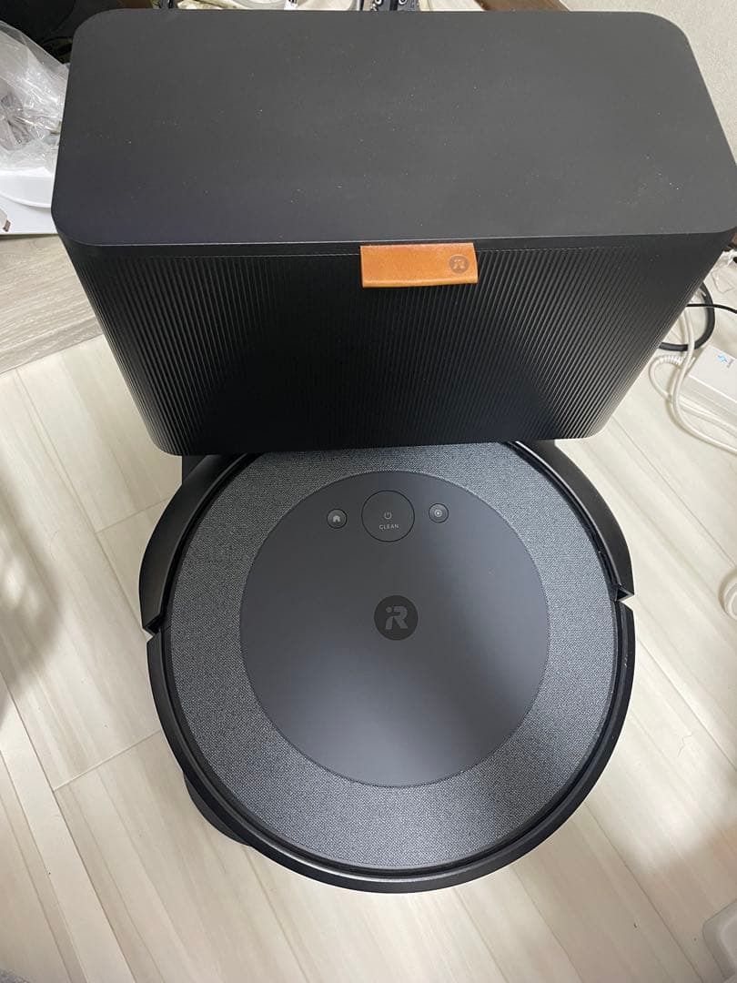 [ゆきだるま]iRobot Roomba i5+ 本体 自動ゴミ収集機能