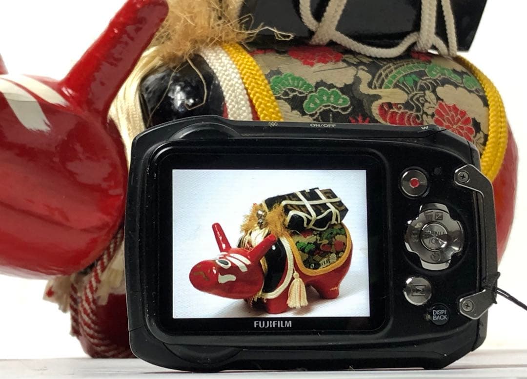 すぐに撮影OK FUJIFILM FinePix XP100 デジタルカメラ