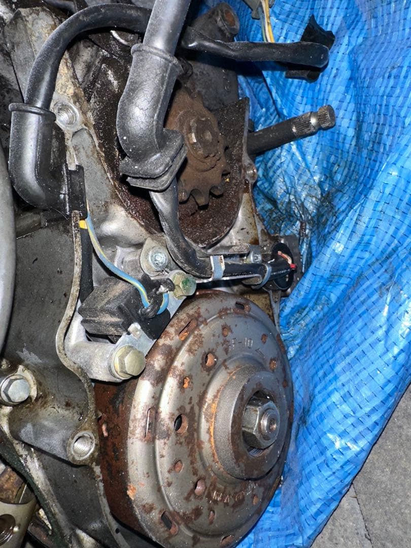 ns1 後期エンジン ジャンク 腰下焼き付き 送料込！